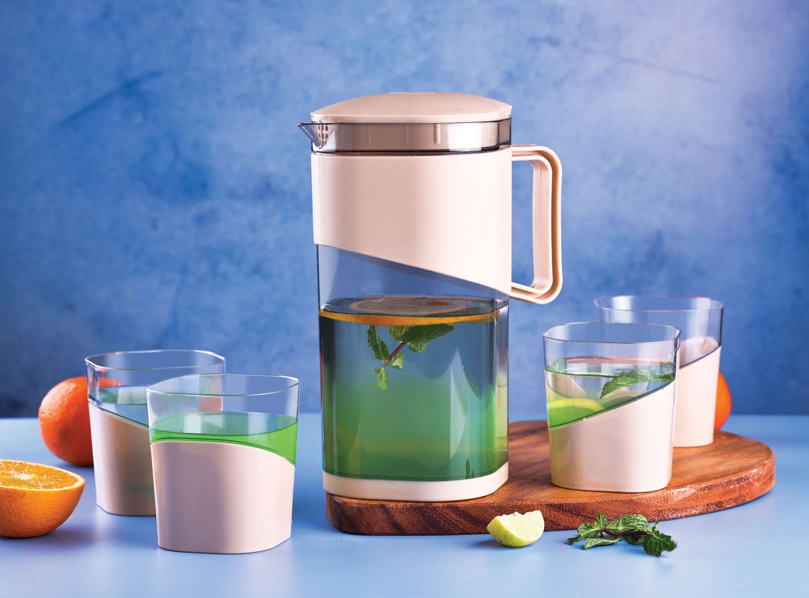 Square Water Jug with Lid and 4 Pieces Glass Set | Stylish Plastic Food Grade BPA-Free for Water, Wine, Juice Storage & Serving - Image 4